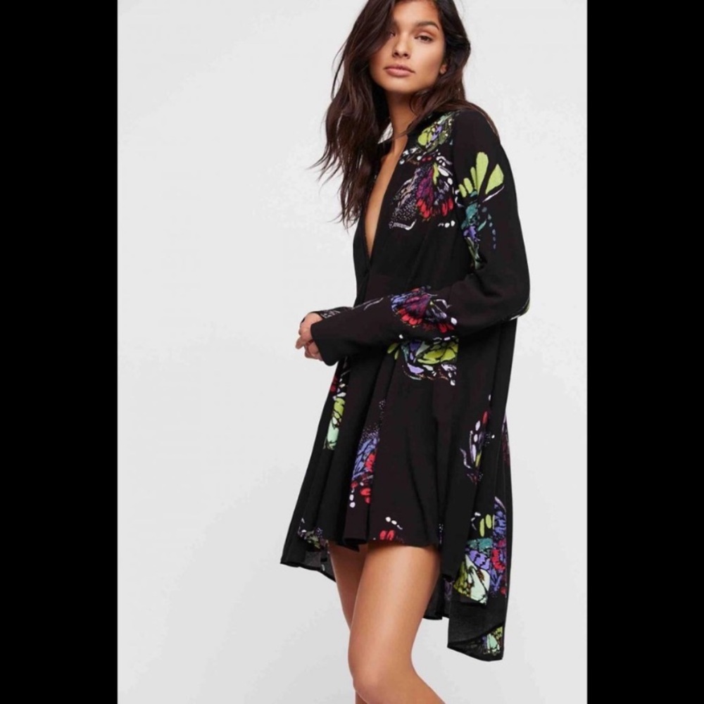 Free people field of butterflies top